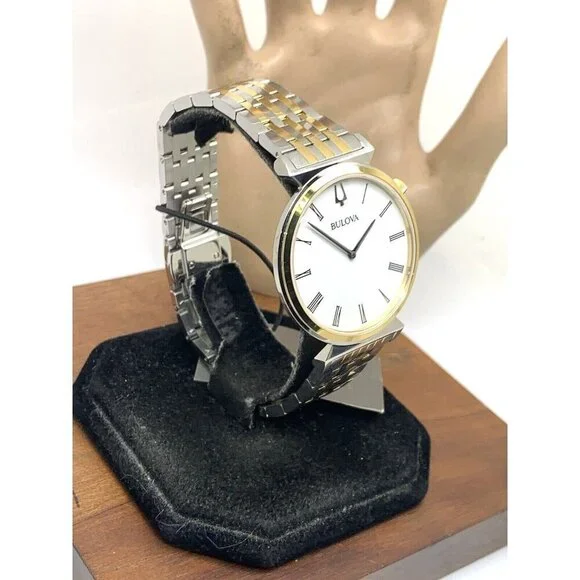 Bulova Men's Watch 98A233 Regatta Quartz White Dial Two Tone Gold Silver Steel